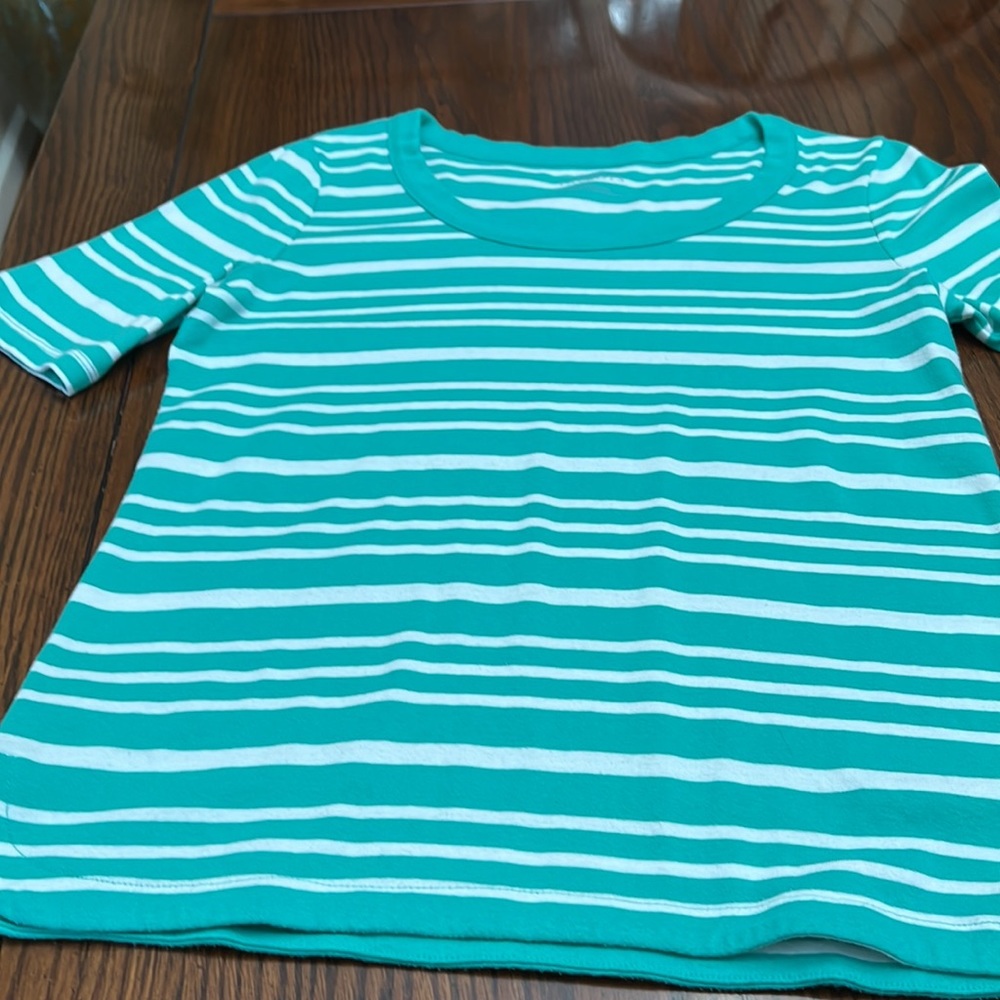 Talbots tee - Picture 4 of 9